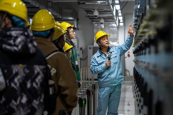 759a7aae26207e67e4ac5d5f8aeb4ce